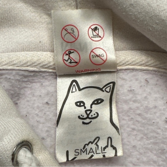 RipnDip White Hoodie Sweatshirt Cat Woman Necklace Leaf Graphic Read Description - Picture 9 of 12